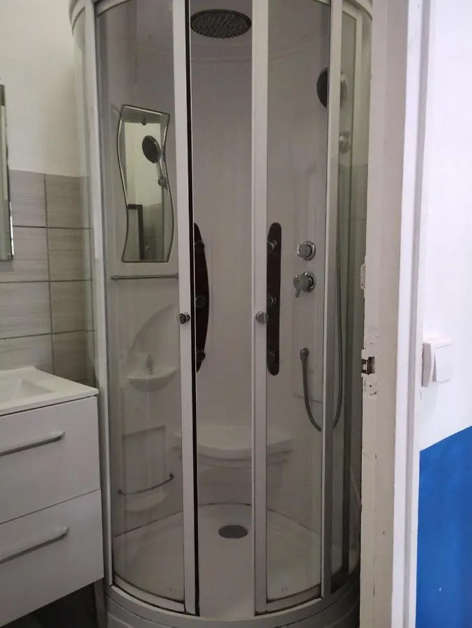 Living At Home Paris Appartement